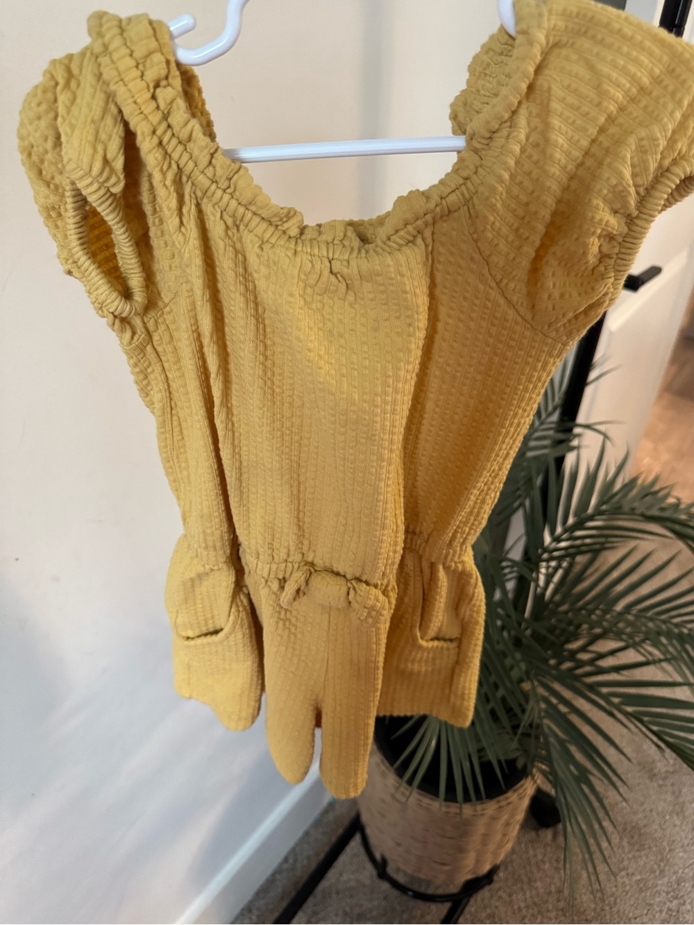 Cat & Jack Mustard Yellow Textured Romper 4T Puff Sleeve - Picture 2 of 2